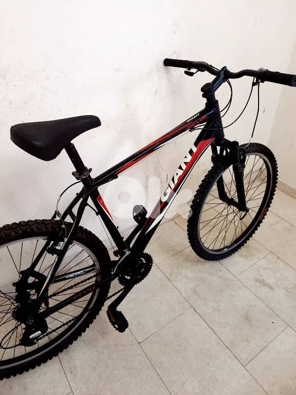 بسكليت Giant usa 3