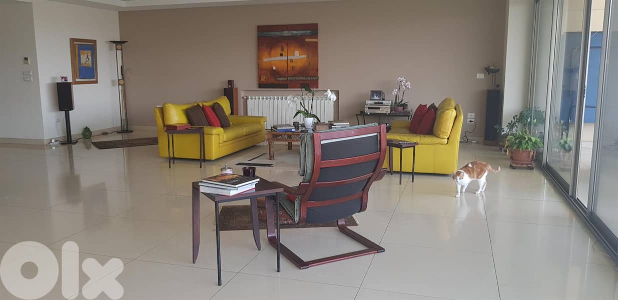 Apartment for Sale in Yarzeh | شقة للبيع في يرزة 0