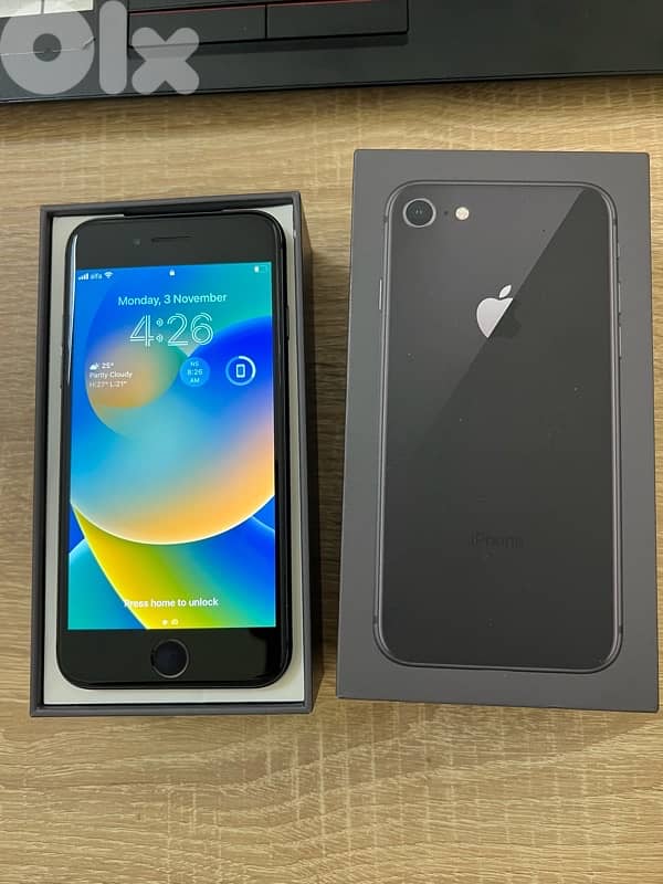 iphone 8 64 GB 0