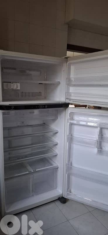 refrigerator Sharp very good condition 1