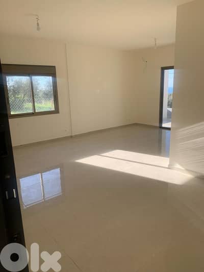 Apartment for sale in Ebrin-Batroun - شقة للبيع في عبرين - البترون