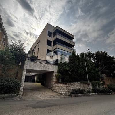 550 Sqm Apartment in Rabieh