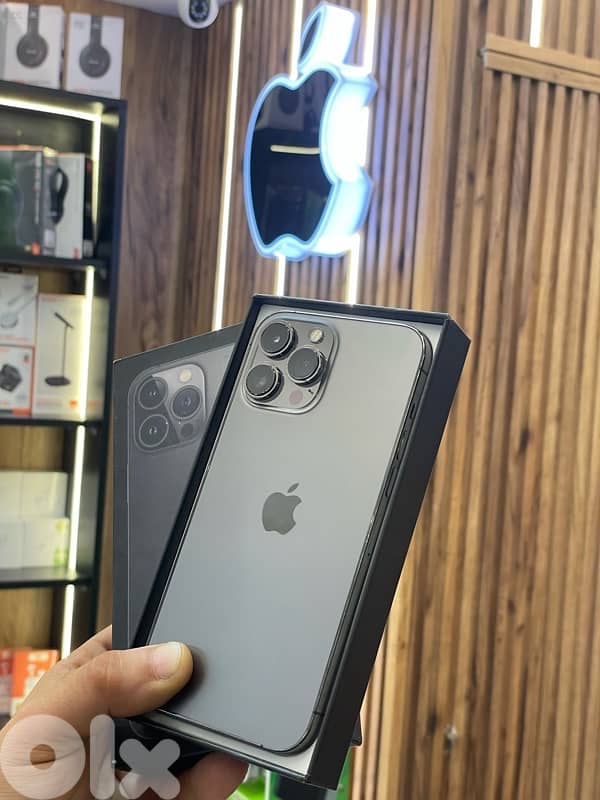 iphone 13 Promax 256Gb like new battery 90% 0