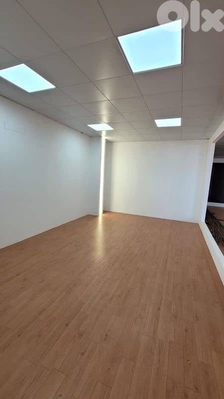 Vinyl flooring-  فينيل أرضية 0