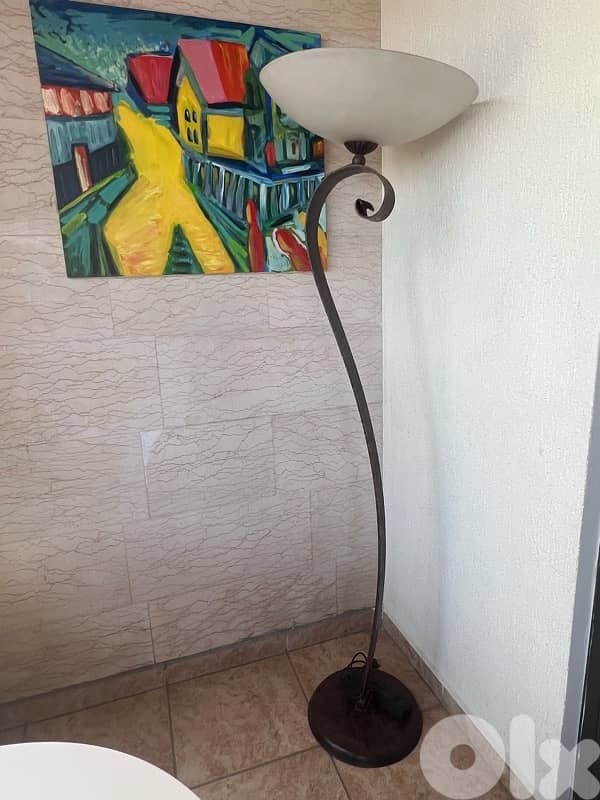 floor lamp 0