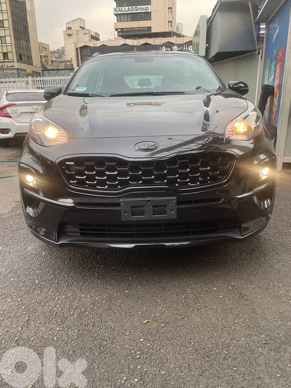 Kia Sportage 2021 black edition company source 0