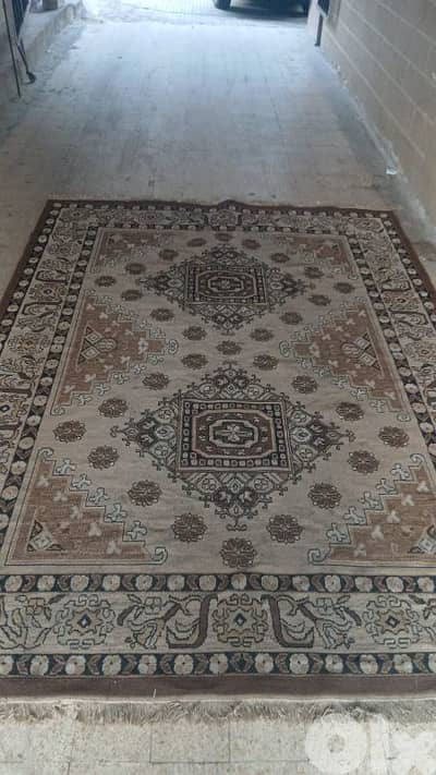 سجاده كبيره بس ب ٣٥ $