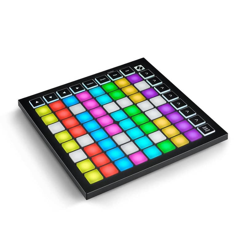 Novation Launchpad Mini MK3 1