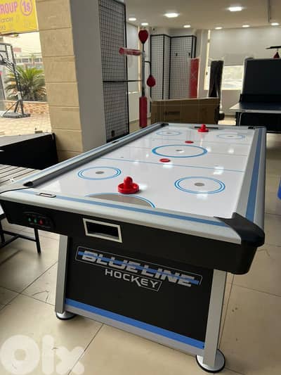 Air Hockey Table