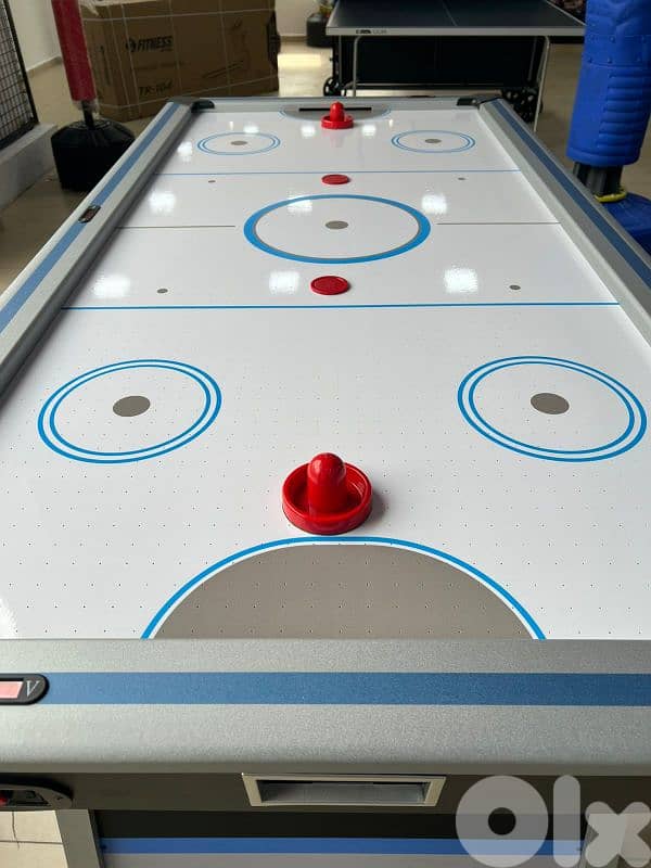 Air Hockey Table 1