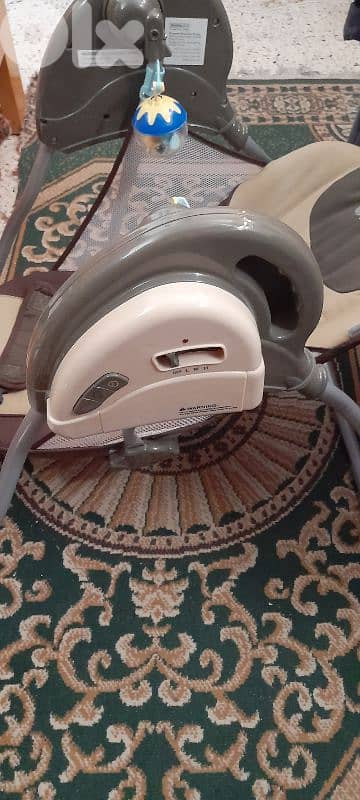 سرير مع كرسي 10