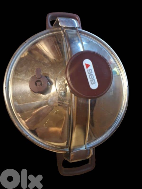 pressure cooker 3