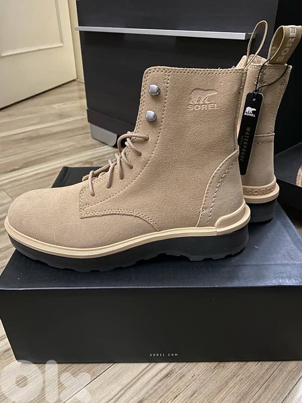 Brand: Sorel boots new 1