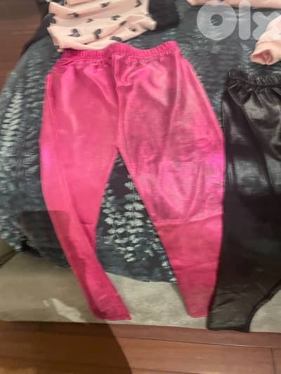 22 pieces of cloths for girl 2-8 years old