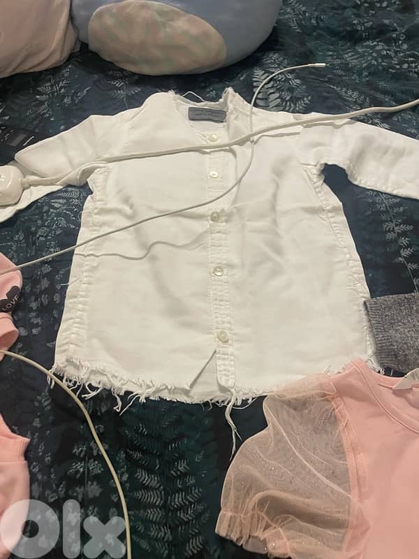 22 pieces of cloths for girl 2-8 years old 4