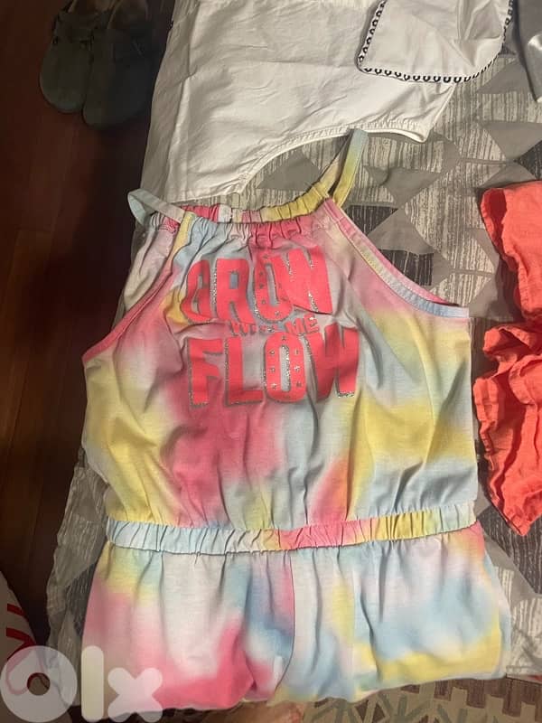 22 pieces of cloths for girl 2-8 years old 14