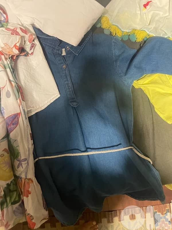 22 pieces of cloths for girl 2-8 years old 18