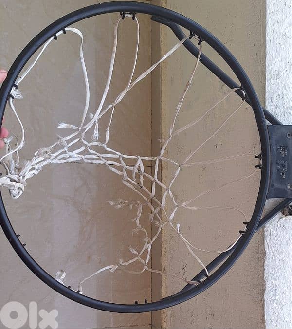 سلة Basketball جديدة بعدا ب 20 $ 0