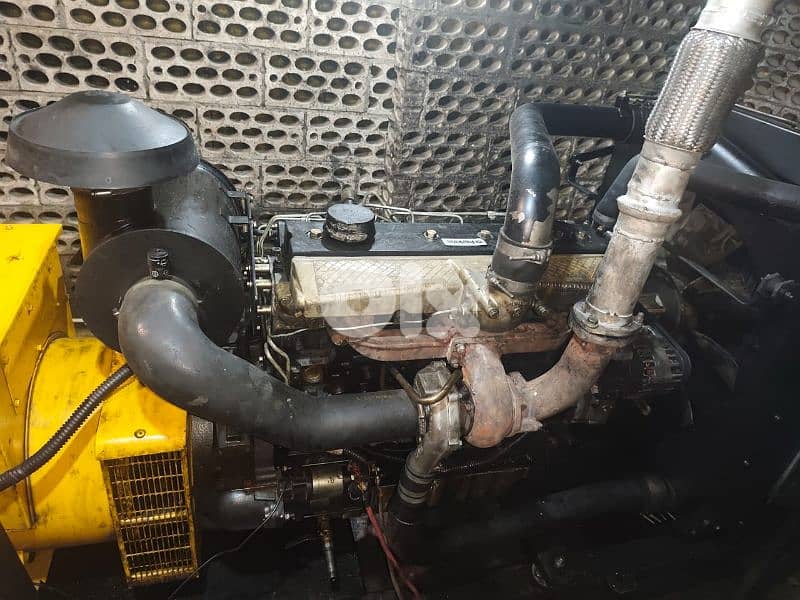 Perkins 135 KVA serie 1006 mn doun ketem contact 03898432 2