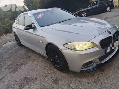 BMW 5-Series 2011
