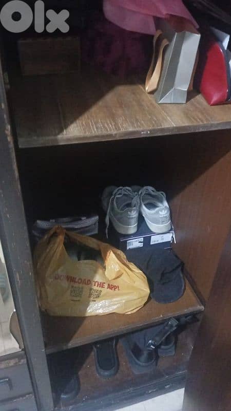 خزانه ٦درف  خشب زين 2