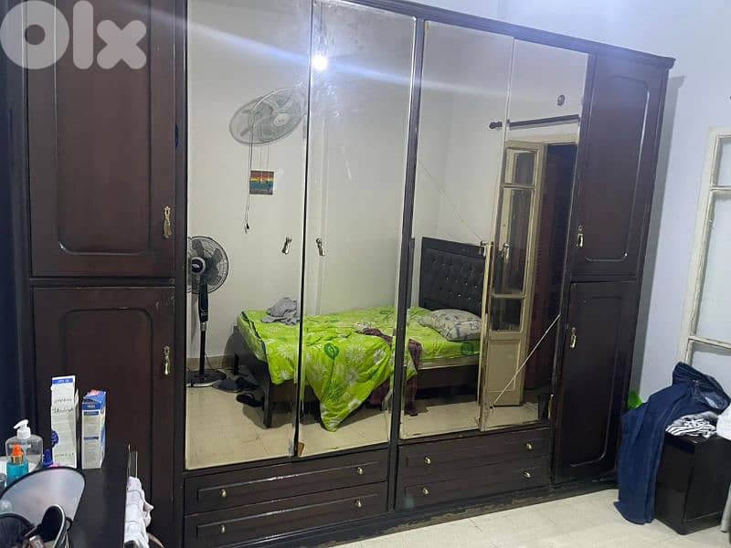 خزانه ٦درف  خشب زين 3