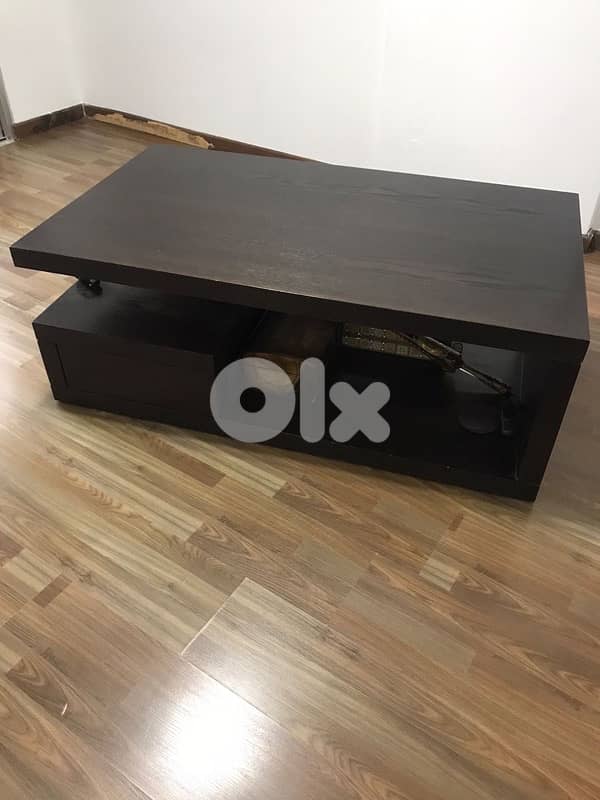 middle table living room 4