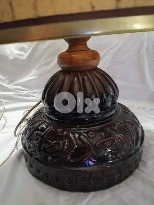 Antique engraved arabesque lamp 2