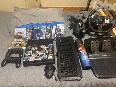 ps4 slim + steering wheel
