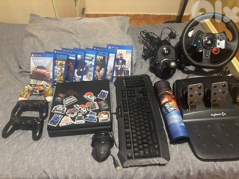 ps4 slim + steering wheel 0
