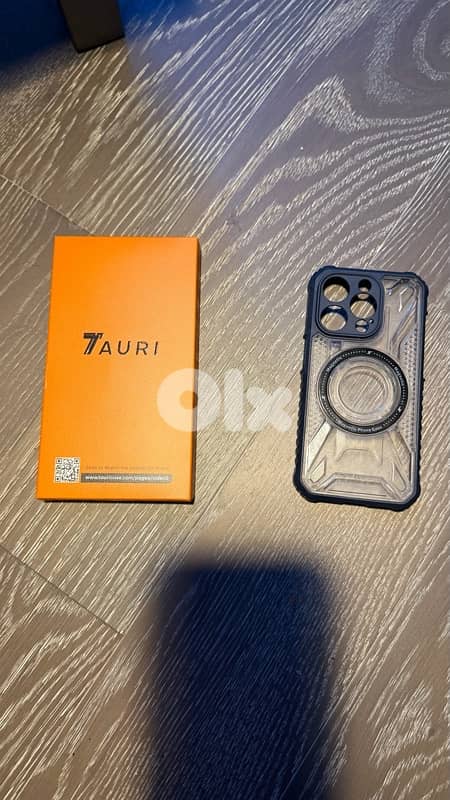 iPhone 15 pro almost new in open box 3