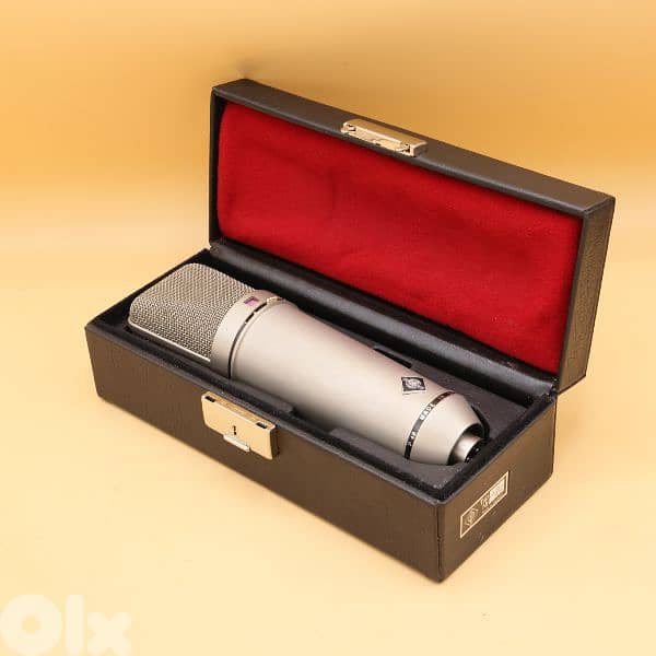 Neumann microphone 3
