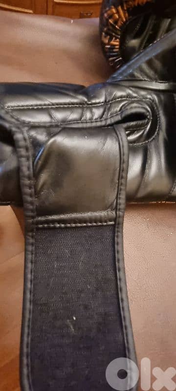 bargain price  original boxing gloves  venum 5