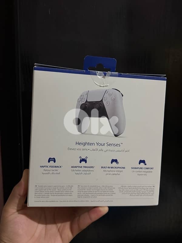 PS5 controller original  brand new 1