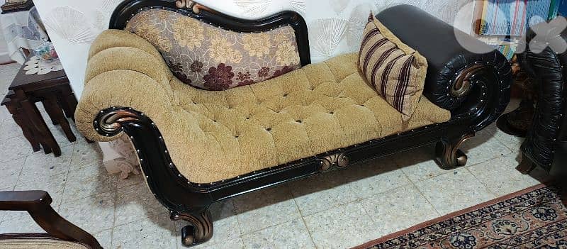 صالون للبيع 3