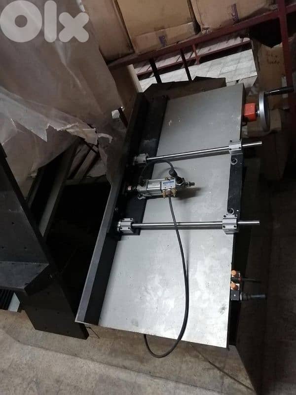 معمل كامل لصناعة الرادياتورات للبيع 10