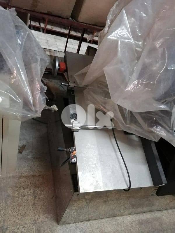 معمل كامل لصناعة الرادياتورات للبيع 11