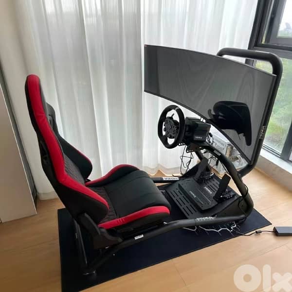 Racing Seat + TV/Monitor Stand 1