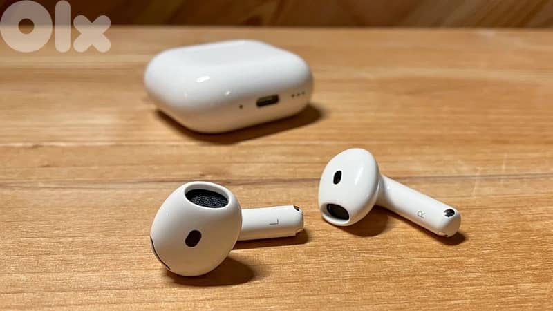 AirPods 4 1