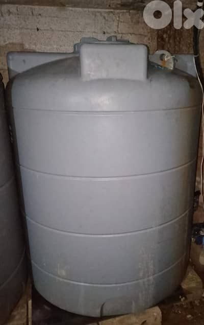 خزان ١٠ براميل + موتير مياه