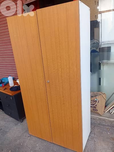 خزانة جيدة مزرعة يشوع