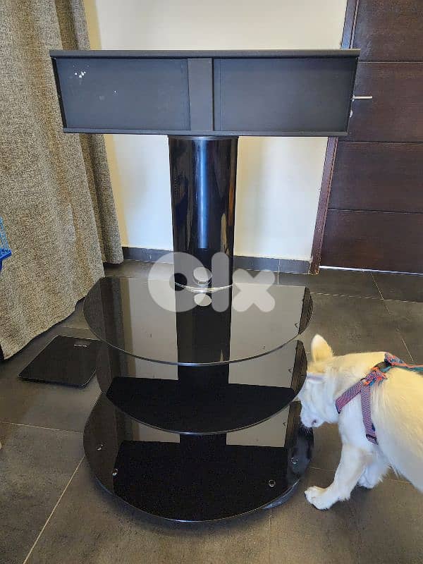 TV stand heavy duty with 3 glass shelves 2