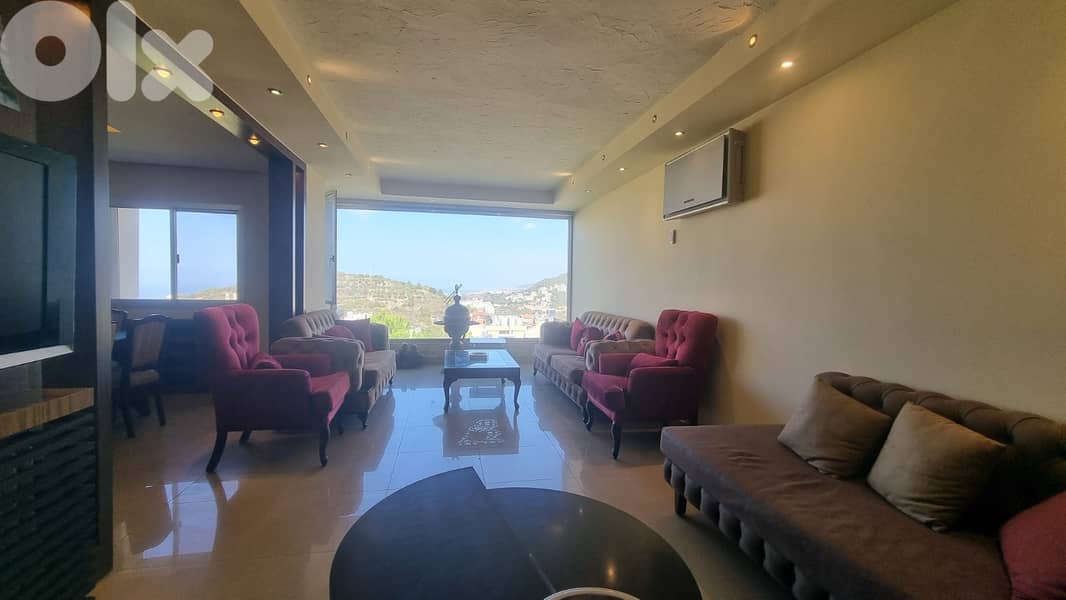 Apartment for sale in Dik El Mehdi - شقة مجددة للبيع في ديك المحدي 0