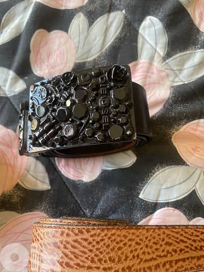 testoni and versace belt