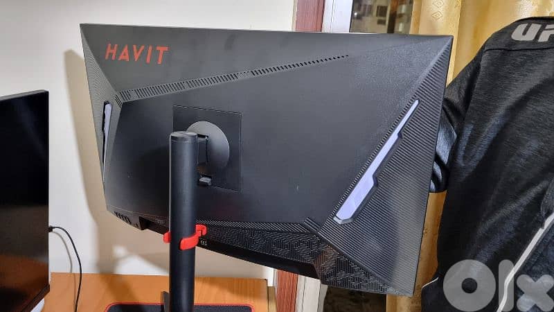 Havit GSC102 curved gaming monitor 2