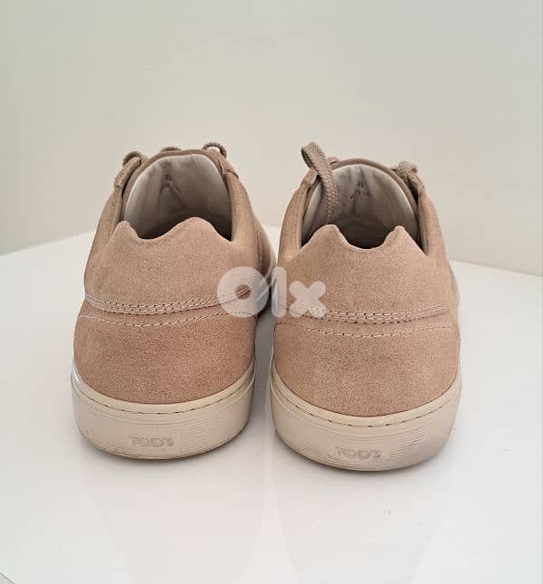 Tod's original men shoes size 8 in excellent condition,almost like new 2