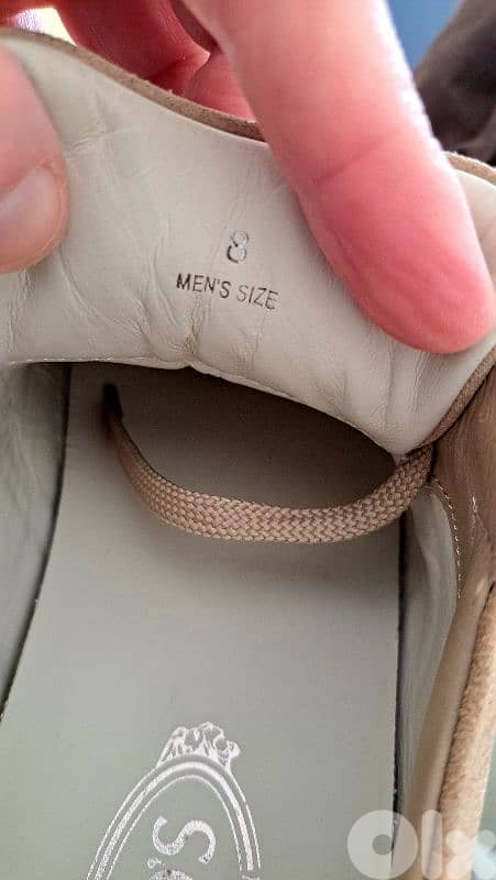 Tod's original men shoes size 8 in excellent condition,almost like new 3