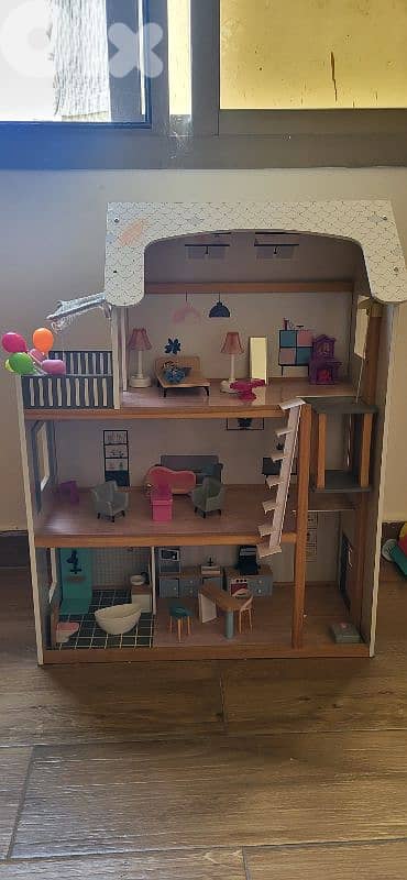 small doll house