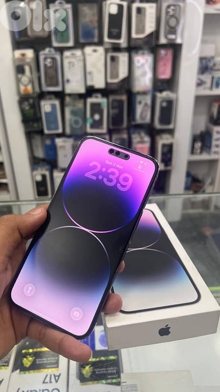 14 pro max 256g like new never repair 0