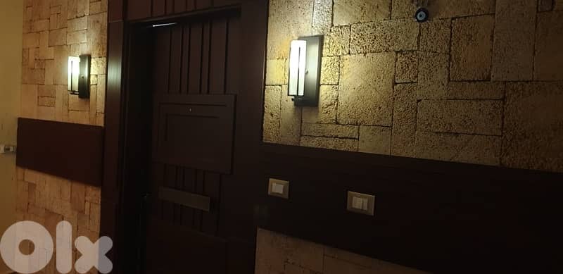 شقة دوبلكس الدبية تبعد دقيقتين عن الاتستراد كاشفة بحر شارع مسكر340m 0